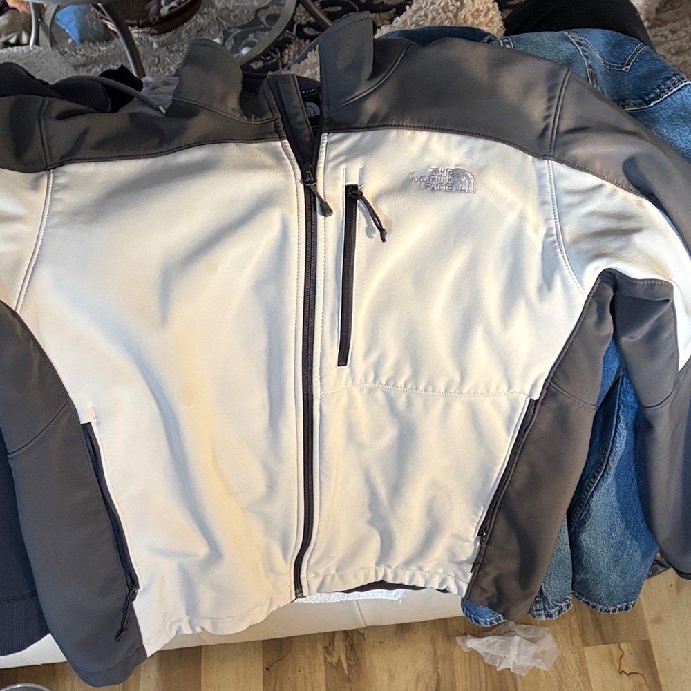 The North Face Two-Tone Jacket in Gray and White